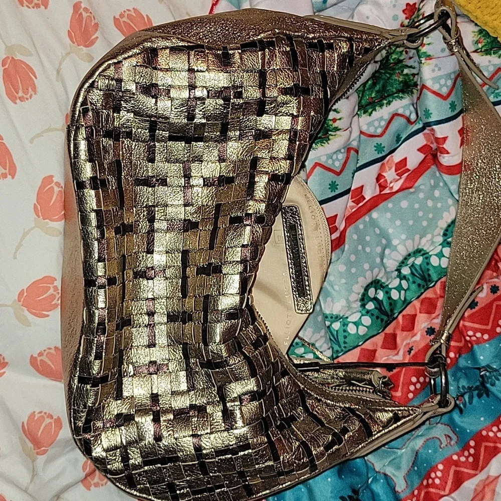 Bag - Picture 1 of 4